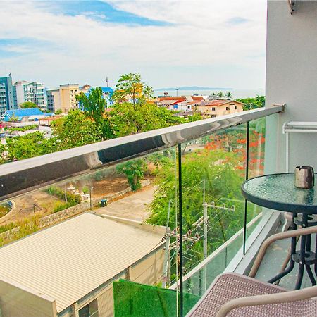Ht9 Hotel Jomtien Beach Exterior foto