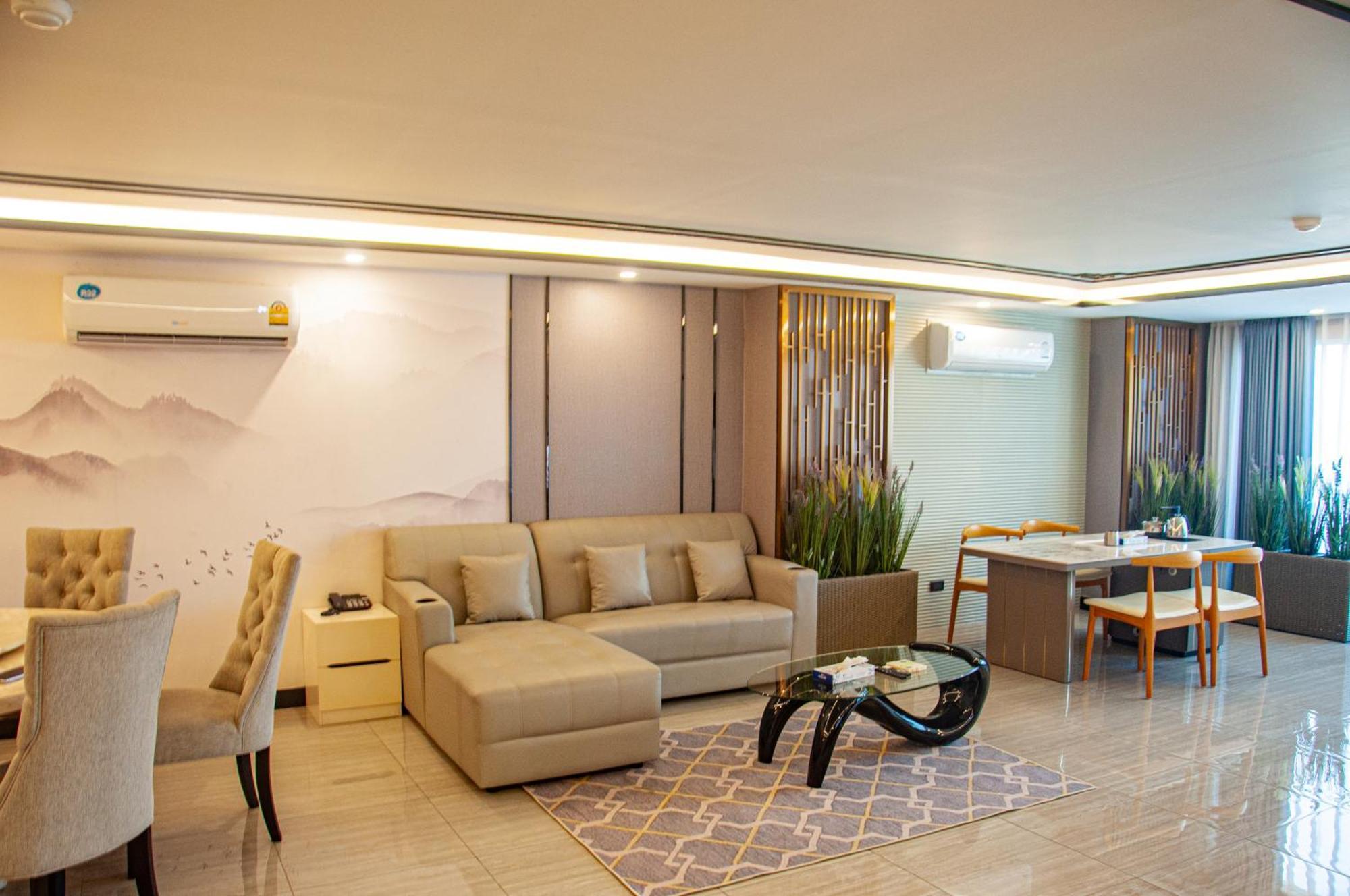 Ht9 Hotel Jomtien Beach Exterior foto