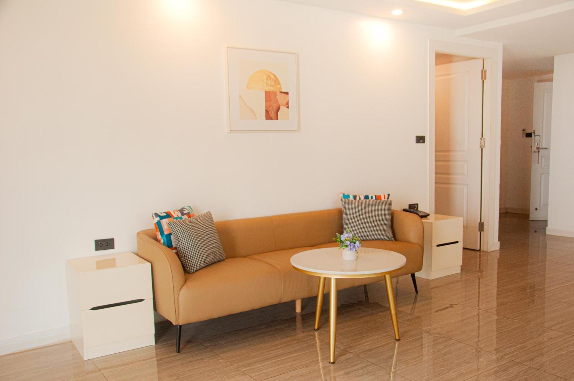 Ht9 Hotel Jomtien Beach Exterior foto