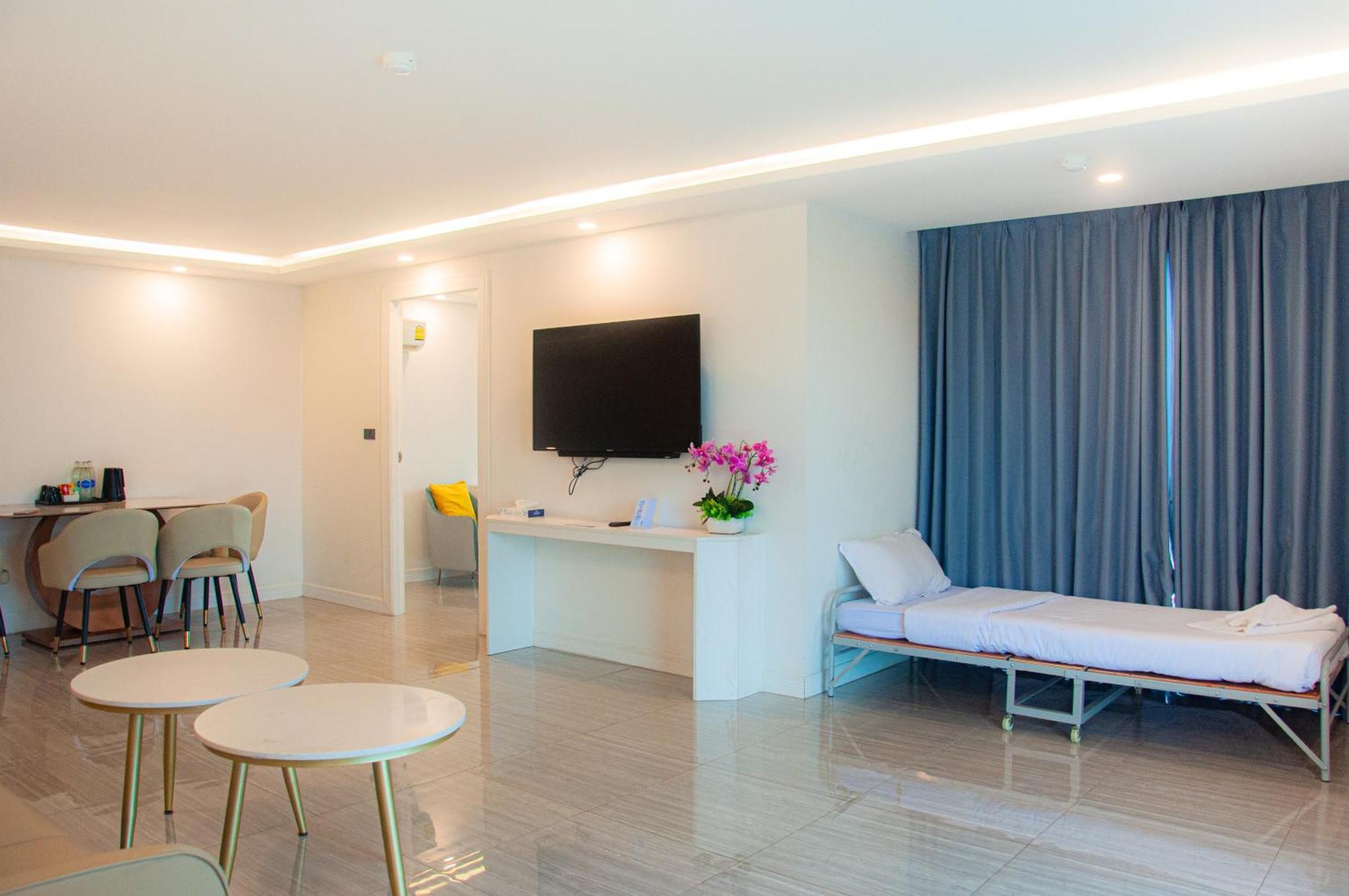 Ht9 Hotel Jomtien Beach Exterior foto